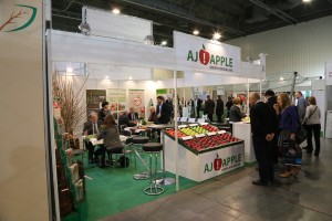 Grupa hodowlana - AJApple - podczas ubiegłorocznej edycji targ&oacute;w MTAS / FruitPRO