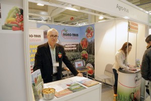 Agro-Trus - sadzonki truskawek (doniczkowe, zielone, frigo)