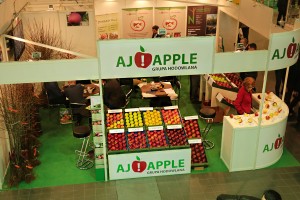 Grupa hodowlana - AJ APPLE podczas ubiegłorocznej edycji targ&oacute;w MTAS / FruitPRO